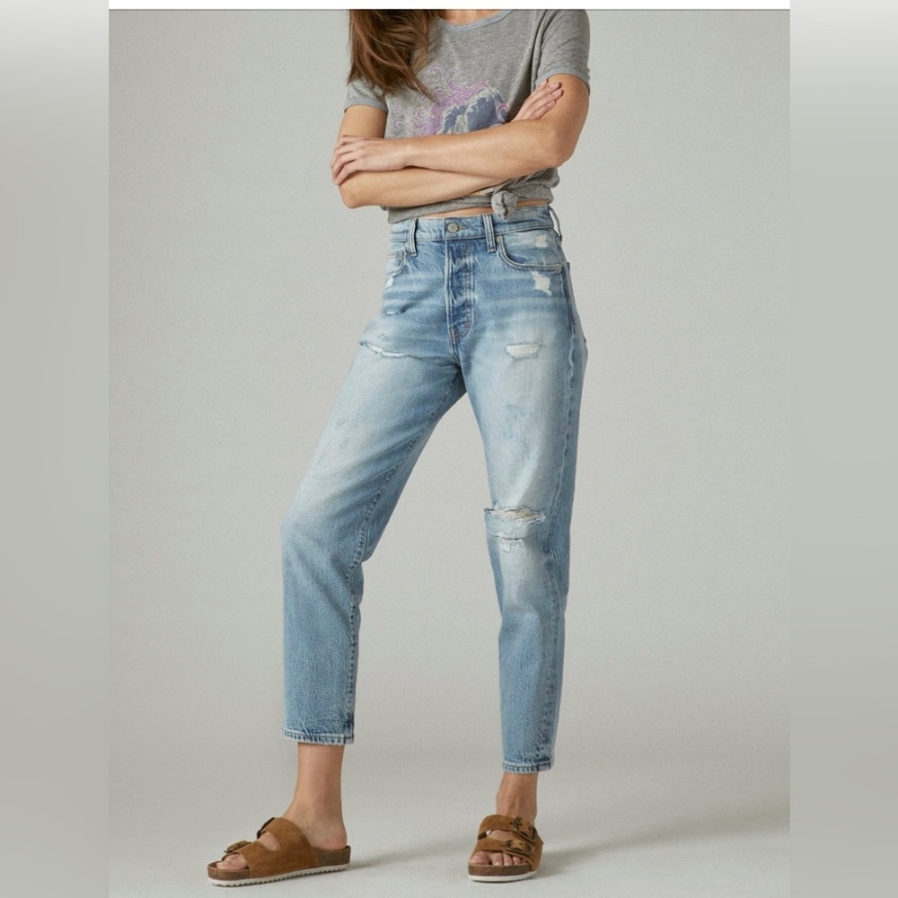 Lucky Brand Distressed Drew High Rise Mom Jeans sz 8 / 29